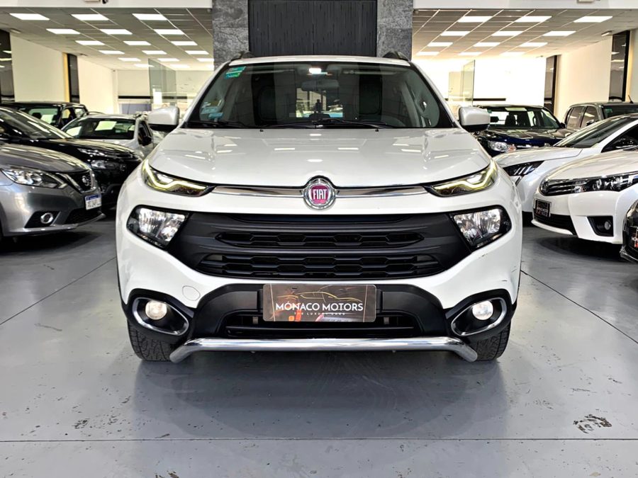 Fiat Toro Freedom 2021 en el showroom de Mónaco Motors