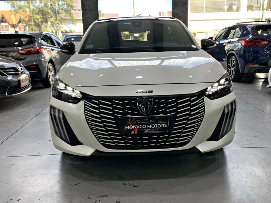 Peugeot 208 1.0 GT 2025 en el showroom de Mónaco Motors